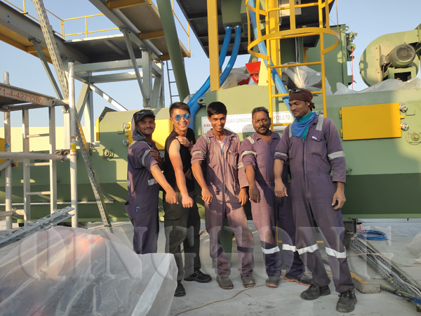 employees installed paver block Máquina de Tiro in Dubai